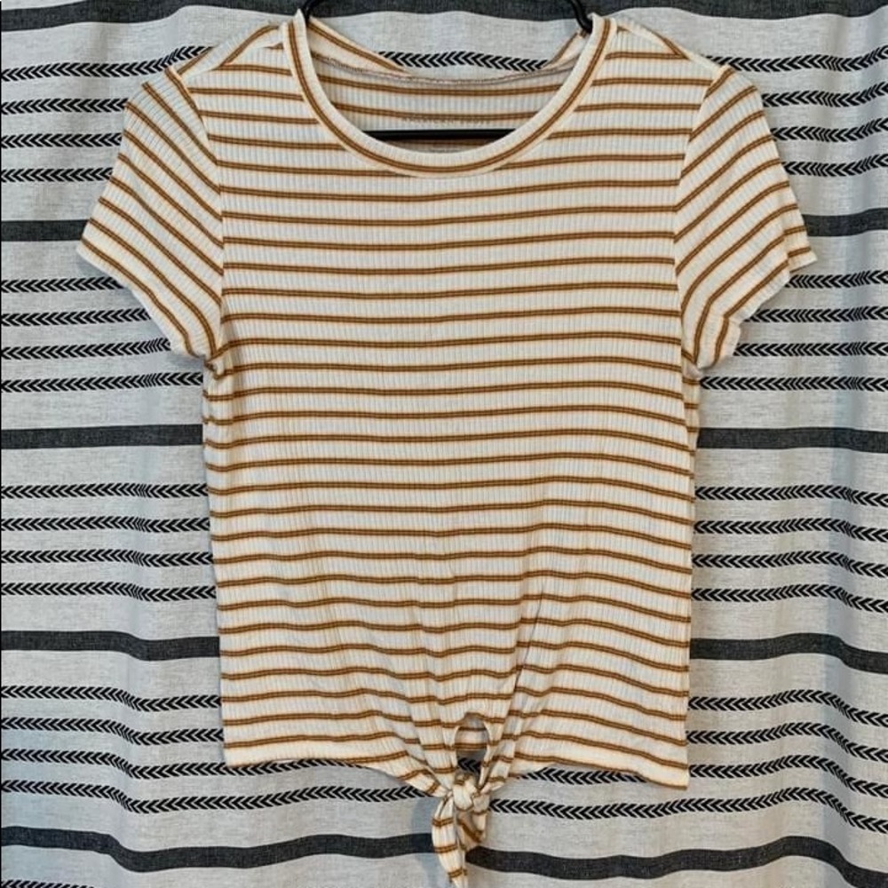 American Eagle Top
